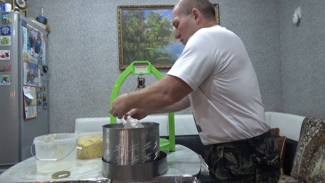 Мощный пресс SOK \ Выжимает до последней капли смотреть онлайн