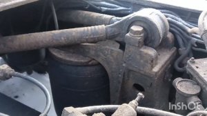 Замена крана управления подвеской ECAS на MAN TGA