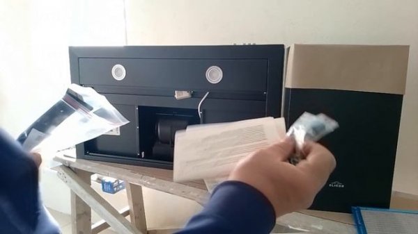 Распаковка — Вытяжка Т-образная Elikor Квадра 90П-650-К3Д