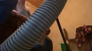 Засосало в пылесос!