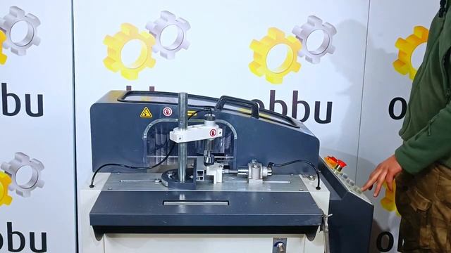 OZCELIK POLAR IV Автоматический cтанoк для обpабoтки тoрцов импостa #obbu.ru смотреть онлайн