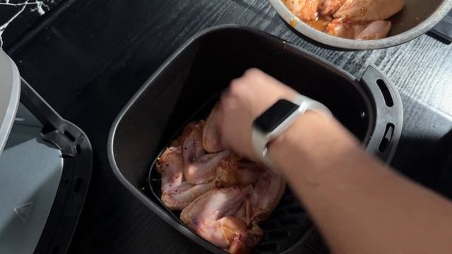 Куриные крылышки в аэрогриле в горчично медовом марин