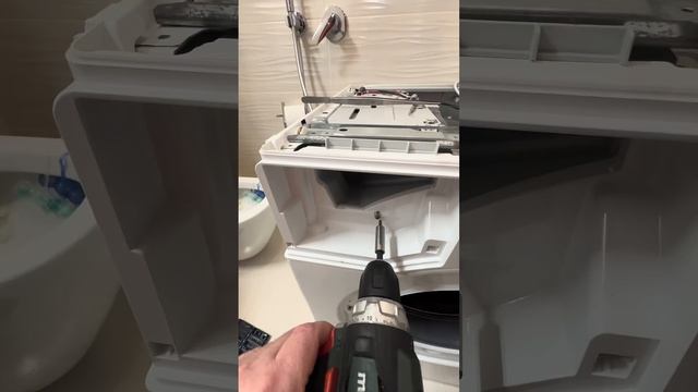 Miele w1 вода в поддоне. #miele #waterproof #ремонт #repair смотреть онлайн