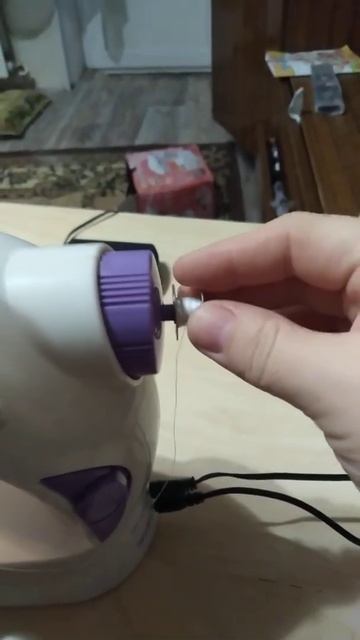 mini Sewing Machine 4 in 1 мини швейная машинка часть 1 смотреть онлайн
