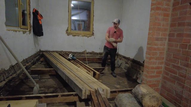 Делаем лаги из досок. Жизнь в деревне после переезда. смотреть онлайн