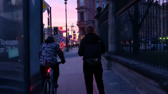 Май. Фестиваль дронов смотреть онлайн