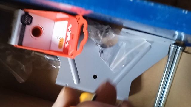 ПЕРЕД НАЧАЛОМ РАБОТЫ ФРЕЗЕРОМ BOSH Professional GOF 130 технику безопасности ни забывайте главное ! смотреть онлайн