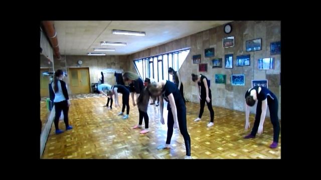 Закулисные интриги и Школа танцев