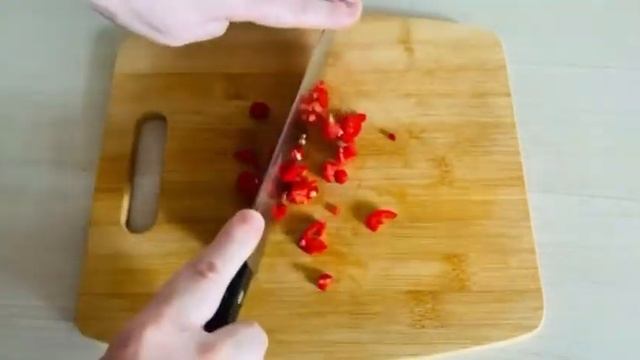 ЖАРЕНЫЕ ОГУРЦЫ на гриле смотреть онлайн