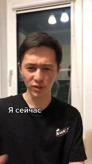 Вы тоже часто проверяете холодильник? 😭 #yolohouse #shorts смотреть онлайн