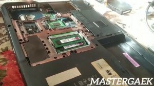 ноутбук включается но нет изображения