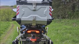 Как установить кофр с Aliexpress на мотоцикл Zontes 703F. В конце небольшой бонус