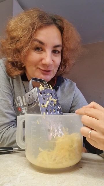 Вафли из кабачков. А продукты все на глаз и по вкусу👀 смотреть онлайн