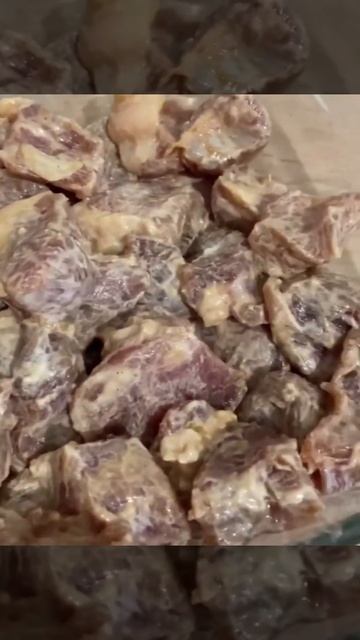 Вкуснейшее мясо с картошкой в духовке. Любимый ужин. смотреть онлайн