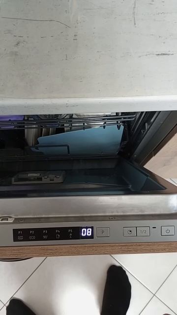 Доброго дня. У нас проблема посудомойка hansa ZIM685EH при ... смотреть онлайн