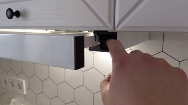 Распаковка — Вытяжка скрытая Elikor Slide 50П-430