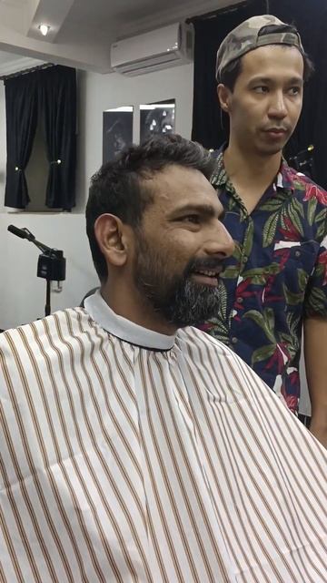 🔥Новая рубрика. Стрижка по странам ✂️ #barberdanik смотреть онлайн