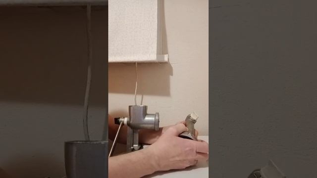 Из мясорубки -соковыжималка. смотреть онлайн