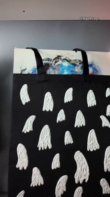 Объемные приведения на шопере своими руками Puffy Ghost Bag смотреть онлайн