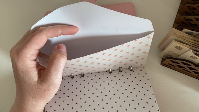 Распределение денег по конвертам💶 май🕊️ смотреть онлайн