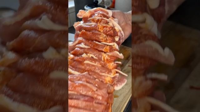 Свиной карбонат с беконом #готовимподомашнему #готови смотреть онлайн