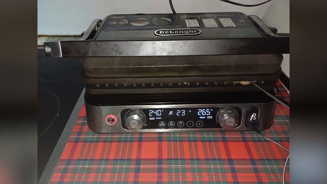 Электрогриль DeLonghi CGH1130DP смотреть онлайн