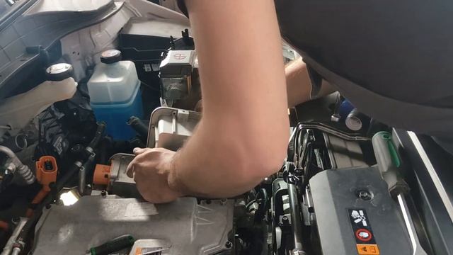 Ремонт батареи HYUNDAI Kona