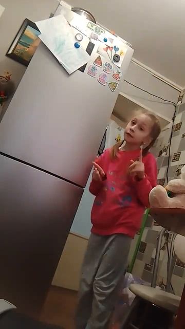 кстати холодильник я не белая просто рядом проводила ? смотреть онлайн