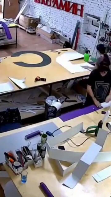 Оклейка объемных букв пленкой #вывеска #изготовлениев