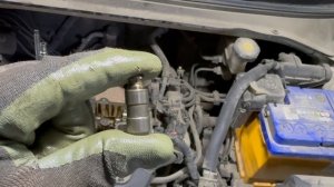 Замена сальников клапанов, замена цепи грм Kia Rio4 двигатель G4LC 1.4 kappа,