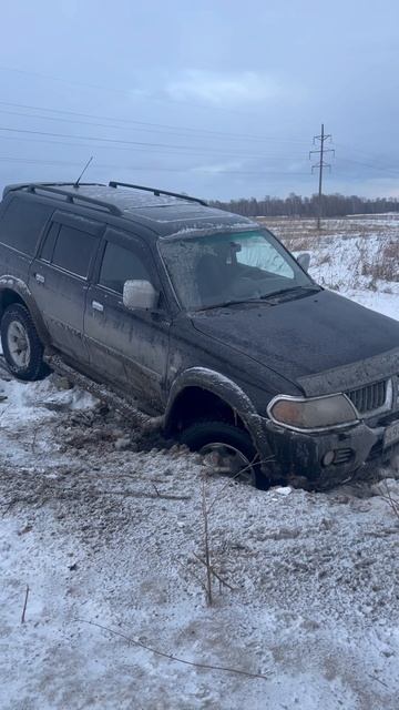 особенности любительского оффроуда #авто #машина #нив? смотреть онлайн