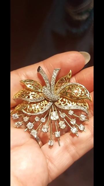 Брошь 18 кт #золото вес 23,5 гм , природные #бриллианты ста смотреть онлайн