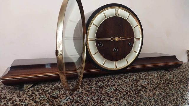 Часы каминные настольные с четвертным боем Германия