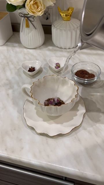 Рецепт самого вкусного чая🌹 гречишный чай, розы и бад смотреть онлайн