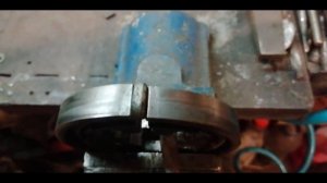 Как заменить пружину сцепления на китайской бензопил?