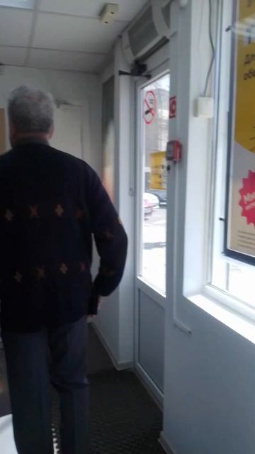 Билайн салон работает без чеков!!!