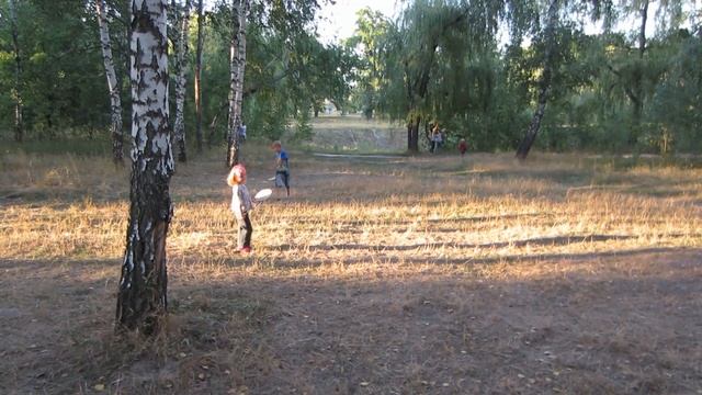 VLOG: НОЧНАЯ ФЕЯ, ДЕТИ ИГРАЮТ В КОРОЛЯ, ГУЛЯЕМ В ПАРКЕ, ТАНЦУЕМ смотреть онлайн
