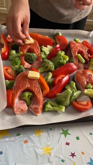 Форель с овощами в духовке #fish #food #рецепты #foodblogger #cooking смотреть онлайн