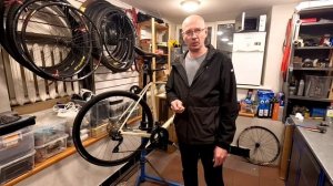 Как снять заднее колесо на велосипеде?!