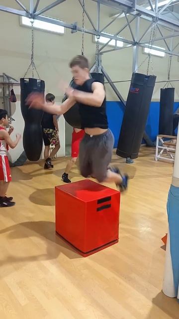 Тренировка ног на взрывную силу❗ смотреть онлайн