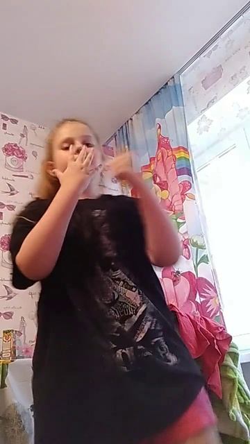 ну типа худею... вот что я ела сегодня за весь день:2 абр? смотреть онлайн