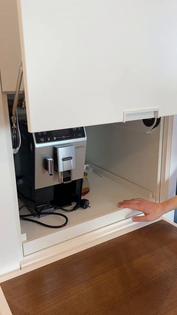 Удобное решение для кофемашины #дизайнинтерьера #home #in смотреть онлайн