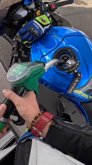 Как правильно заправлять Мотоцикл! Инструкция для чай смотреть онлайн