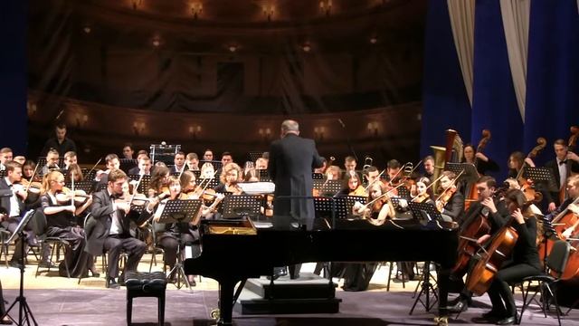 Є.Станкович. Урочиста увертюра