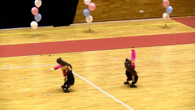 Хип Хоп Маша и Лена Харьков февраль 2017 смотреть онлайн