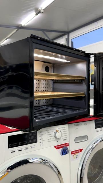 🍷 Винний холодильник SMEG СVI 618 NX 45см смотреть онлайн