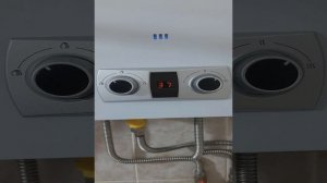 Проточный газовый водонагреватель Ладогаз ВПГ 10Е NEW - ?