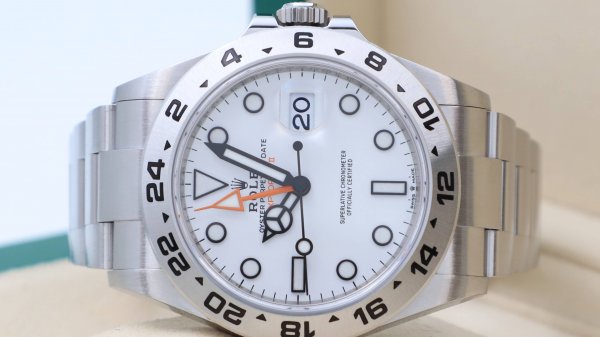 Rolex Oyster Explorer II 42 mm 226570