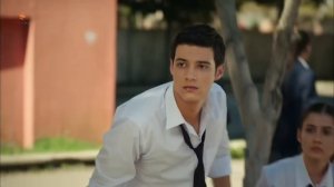 САДБАРГИ СИЁХ | КИСМИ 40