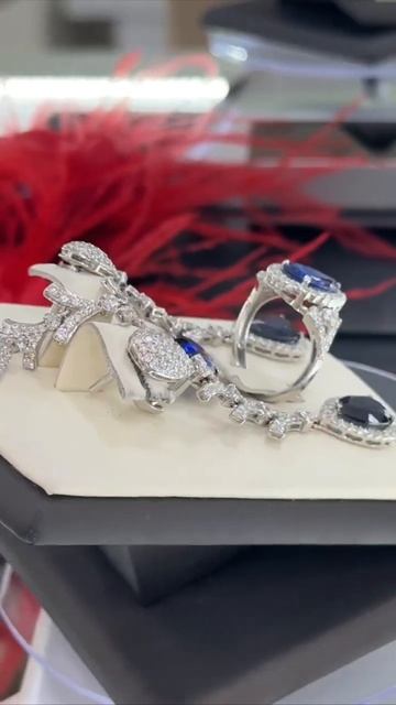 🔥Роскошный набор🔥💎750 проба, вес 18.8гр Сапфировые ко? смотреть онлайн